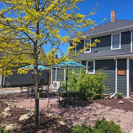 Cozy 2 Bdrm Vacation Rental - 1 Mile To Dtwn 拉皮德城 外观 照片