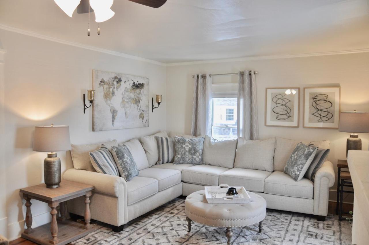 Cozy 2 Bdrm Vacation Rental - 1 Mile To Dtwn 拉皮德城 外观 照片