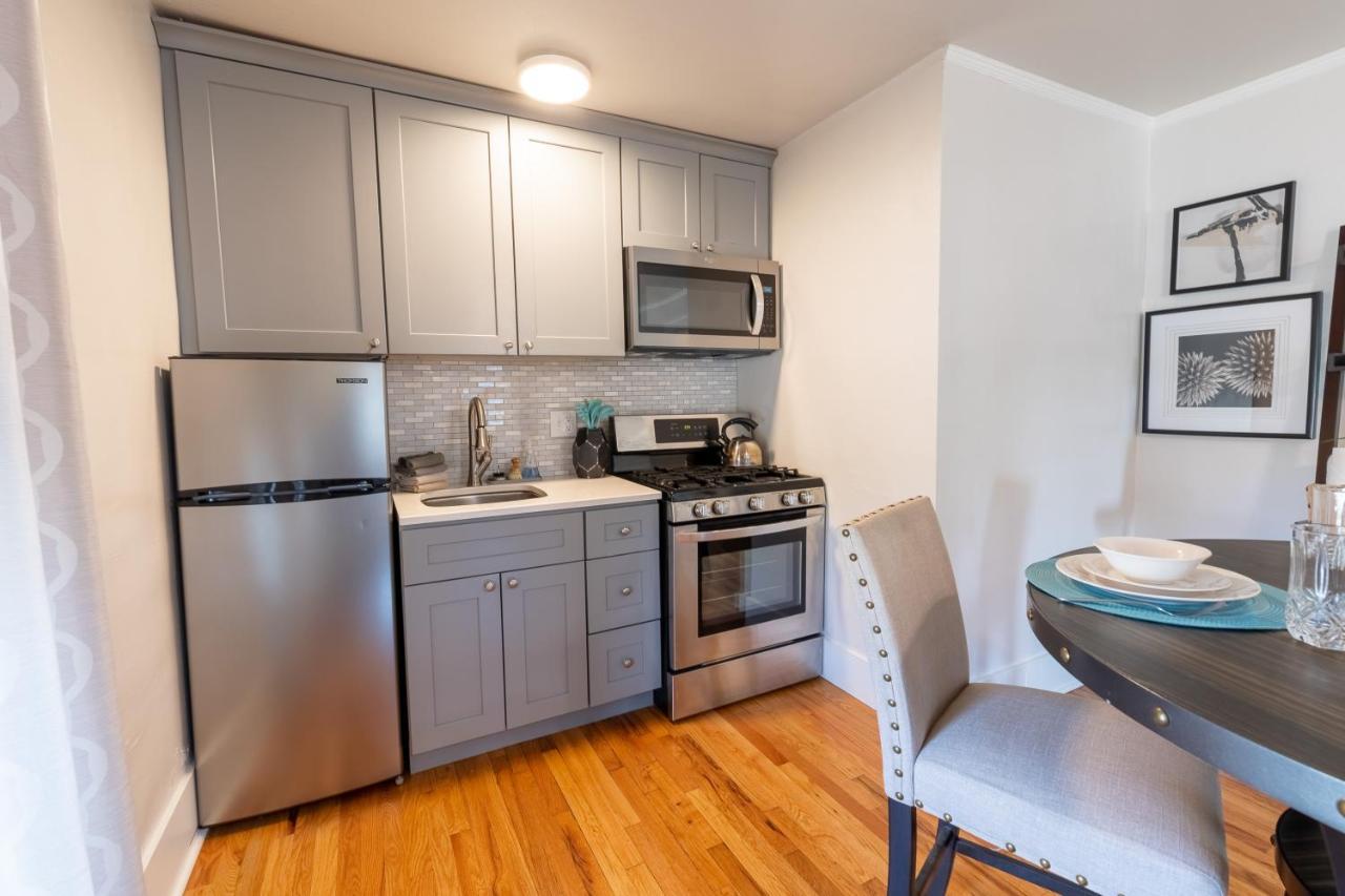 Cozy 2 Bdrm Vacation Rental - 1 Mile To Dtwn 拉皮德城 外观 照片